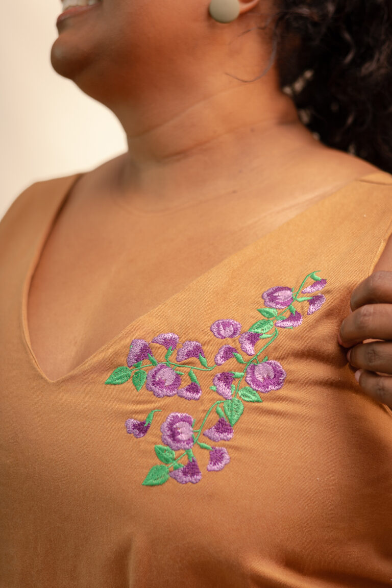 Macacão Flor Feijão